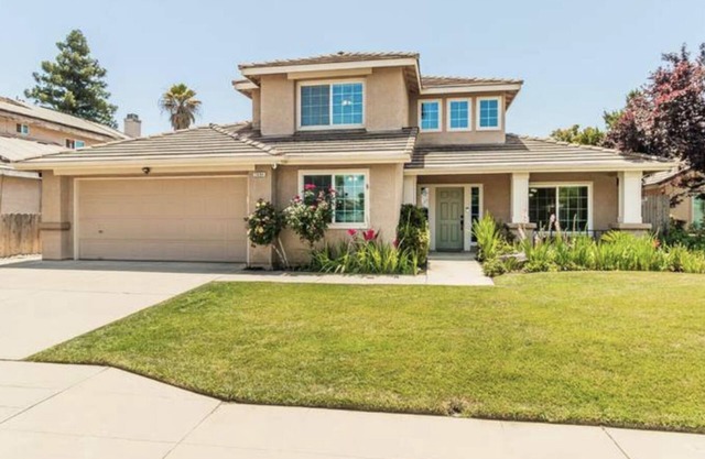 Lavish Home in Clovis 5BD/3BA in proximity to Yosemite Park