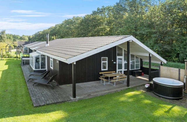 Hermosa casa en Juelsminde con sauna