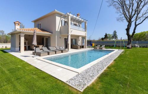 Beautiful Home In Nedescina With Wifi