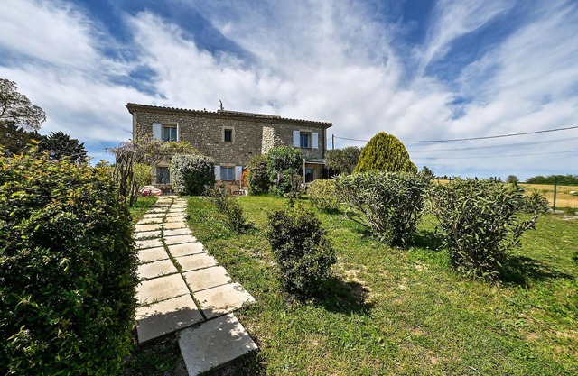 Hermosa casa en St Ambroix con WiFi