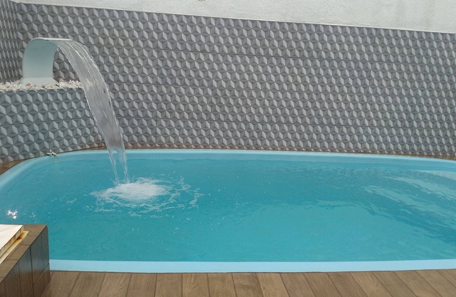 Preciosa casa con piscina, 3 dormitorios, 2 baños, a 380 m de la playa de martim de Sa.