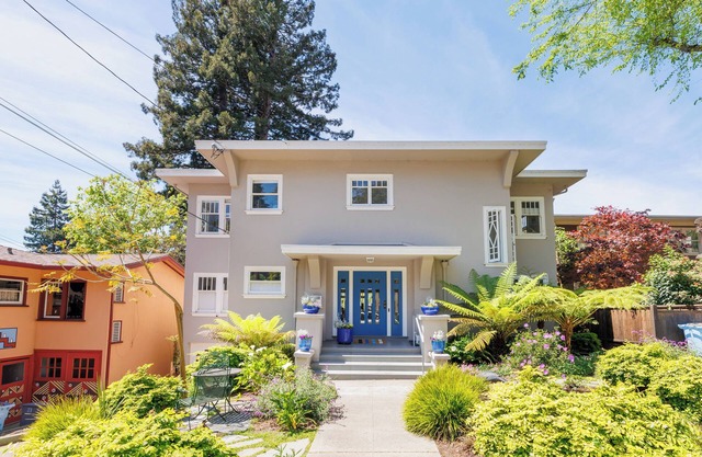 Beautiful, large Berkeley home near Gourmet Zone