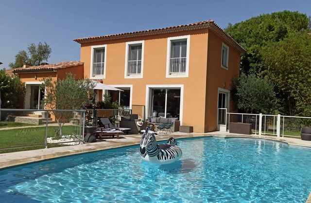Villa entre la Provenza y la Camarga con piscina privada, cerca de Arles y Alpilles