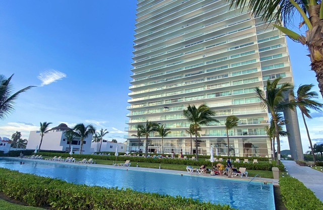 Hermoso Peninsula 3 Recámaras Frente al Mar