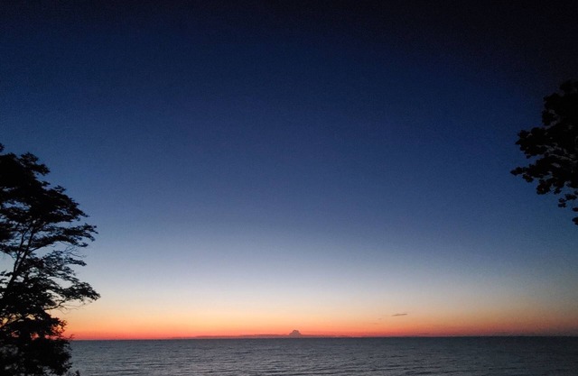 Beautiful Private Lakefront Retreat in Wilson NY