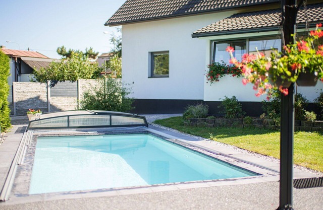 Maravillosa casa de vacaciones privada para 8 personas con WIFI, piscina privada, TV y patio