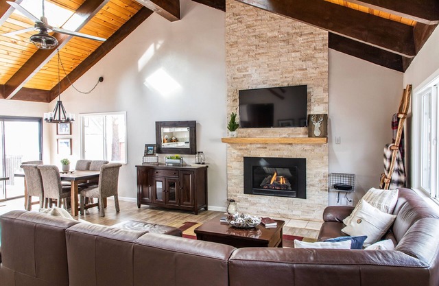 Cabaña bellamente remodelada con una milla de celestial