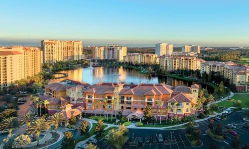 Beautiful Resort in Bonnet Creek 1BD Deluxe near Walt Disney World