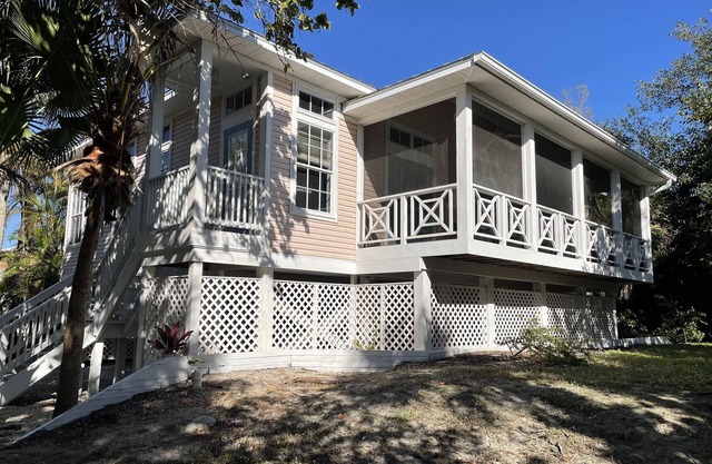 Beautiful Sanibel Island Paradise Home!