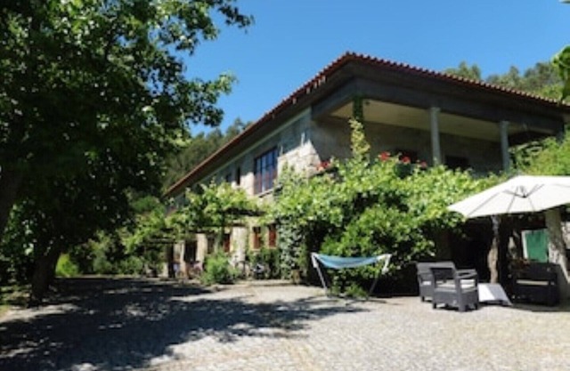 Apartamiento en uma granja. Para 6 personas - 3 cuartos, 2 baños. Con piscina.