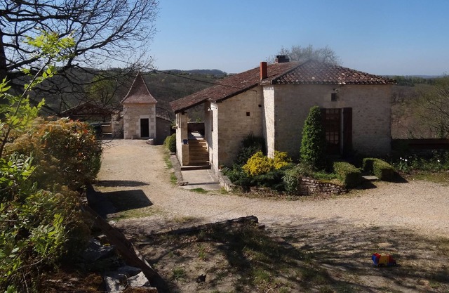 HERMOSA CASA DE CAMPO DE PIEDRA
