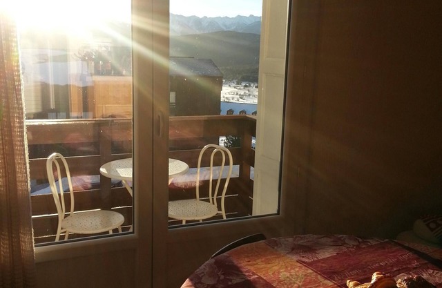 Precioso apartamento soleado en el centro del pueblo.