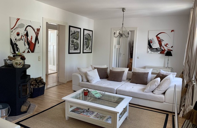 Hermoso y soleado apartamento de diseño acogedor para relajarse con 2 dormitorios