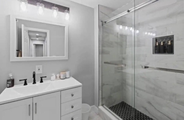 Beautiful Townhome on Gales St