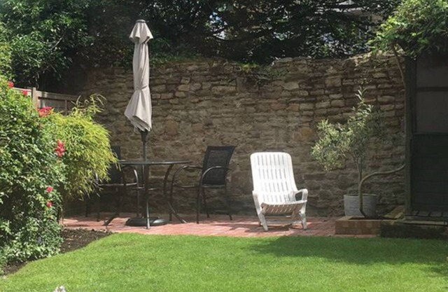 Beautiful townhouse in perfect location