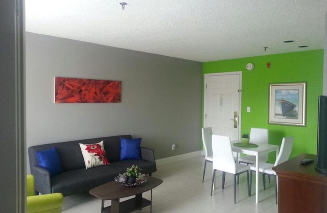 Beautiful Villa only 5 min from Disney