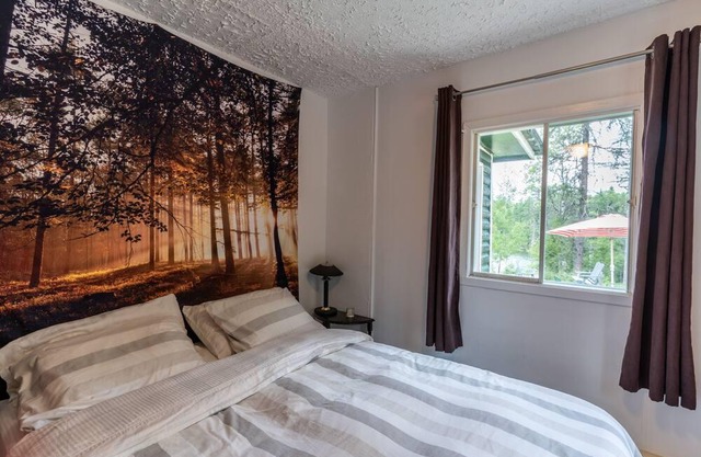 Beaver cabin #CITQ REF 59891