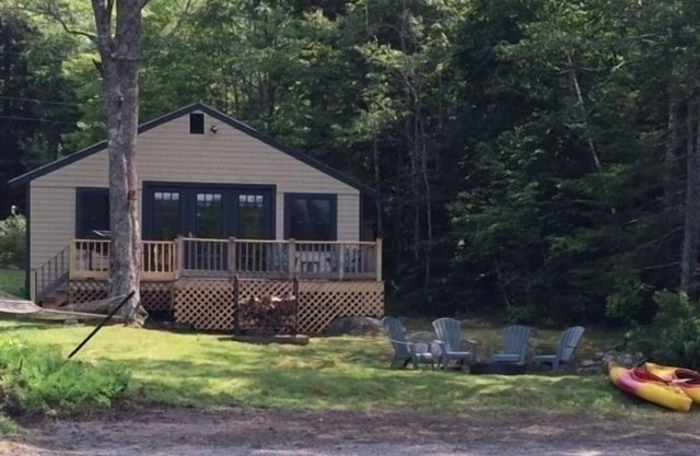 Cosy Beech Hill Pond Cottage - Playa privada de arena cerca de Acadia y Bar Harbor