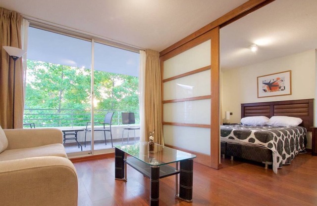 Bellavista Blanc 1BR - con estacionamiento, aire acondicionado y terraza