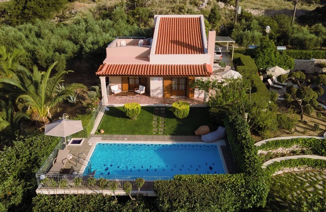 Belvedere Villas - One Bedroom Villa with Private Pool | Katerina