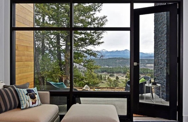 Berghaus Pagosa - Experience the Alpenglow