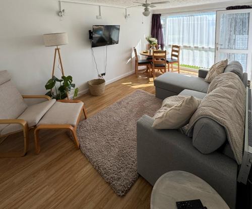 Bermuda Holiday Park Chalet Close To Beach