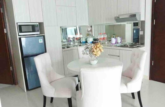 Best Family Holiday Rent 4bedroom at Agung Pondomoro land Borneo bay city