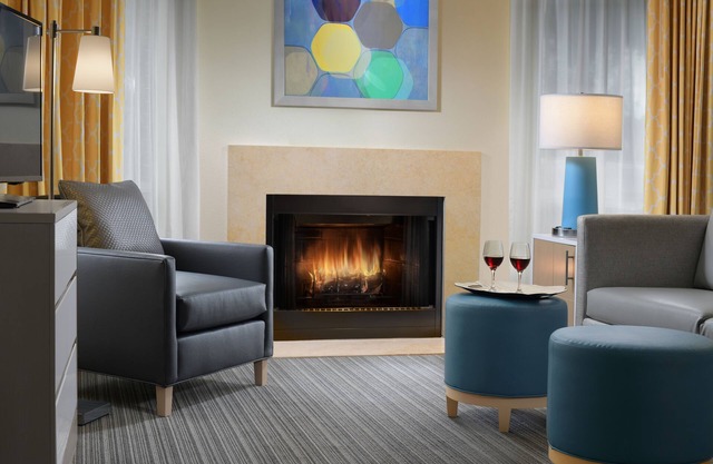 Best Place To Stay in Westlake! 4 Relaxing Units, Pool, and Parking