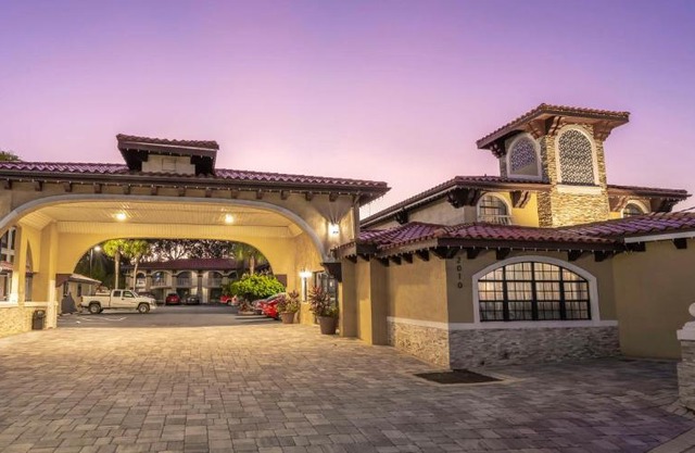 Best Western Historical Inn