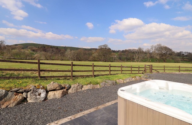 Beudy Bach Granero, LLANUWCHLLYN