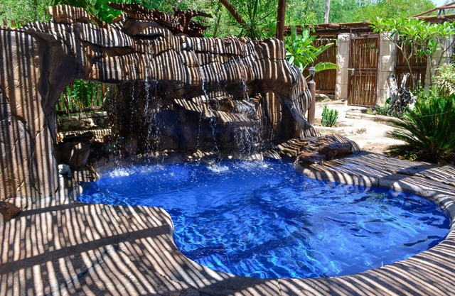 Beyond The Boma Boutique Guest