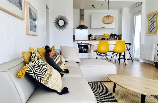 Bidart Plage Et Village A Pied