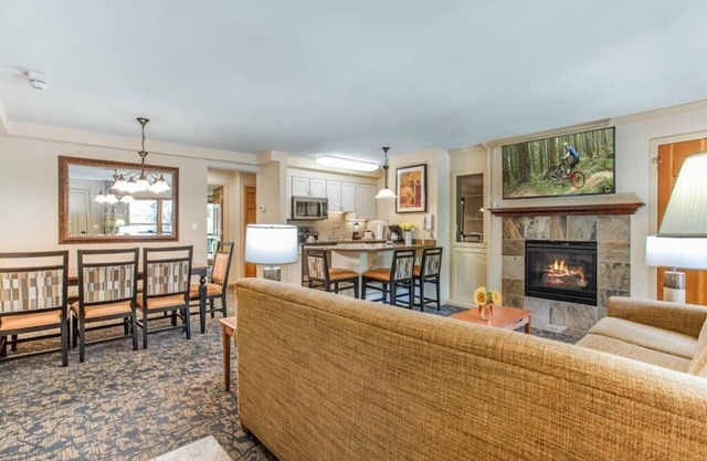 Aspen at StreamSide Vail