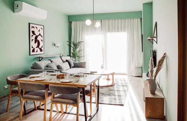 BIRD NEST at Sheikh Zayed