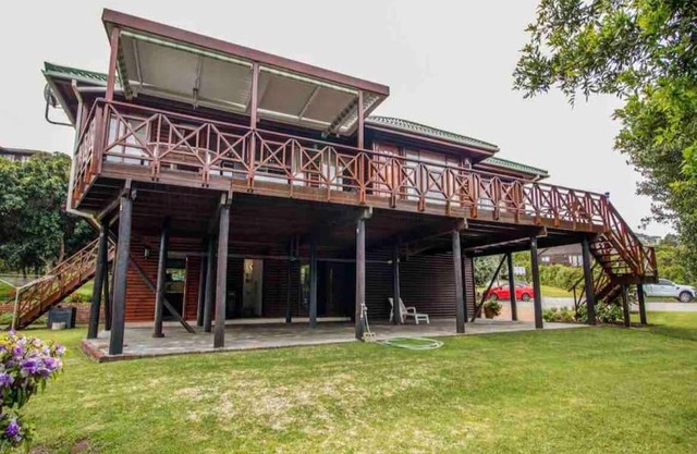 Birdsong Your Brenton-on-Sea home-away-from-home