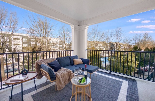 Birkdale Plaza Balcony View, Shop-Eat-Work-Play