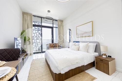 Bloomfields Homey Stu The Gate Masdar