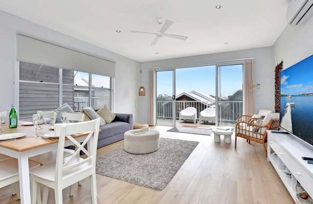 Blue Lagoon at Caves Beach Villas