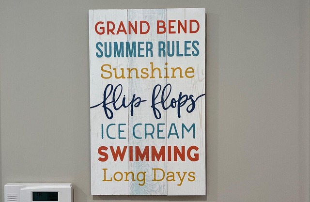 *Blue Pearl Beach House* in Grand Bend Lower Unit