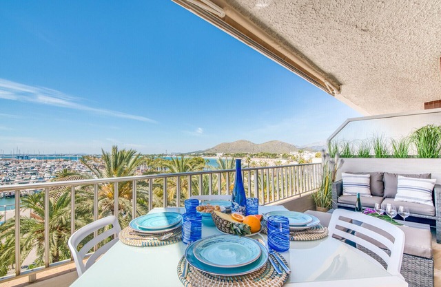 Apartamento Blue Sky con vistas al mar en Alcudia