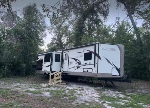 Blue Spring Hideaway