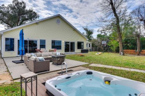 Boat Dock and Game Room Waterfront Panama City Gem