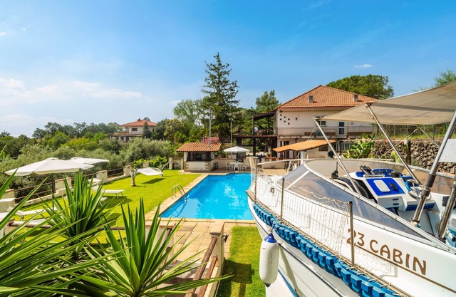 Barco 'Etna House' con vistas al mar, Wi-Fi y aire acondicionado