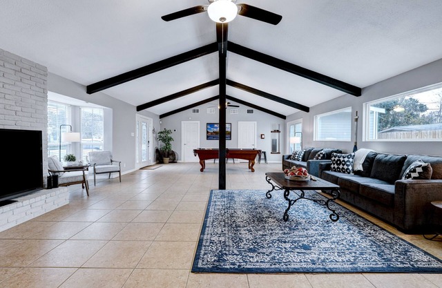 Boat House - A Birdy Vacation Rental