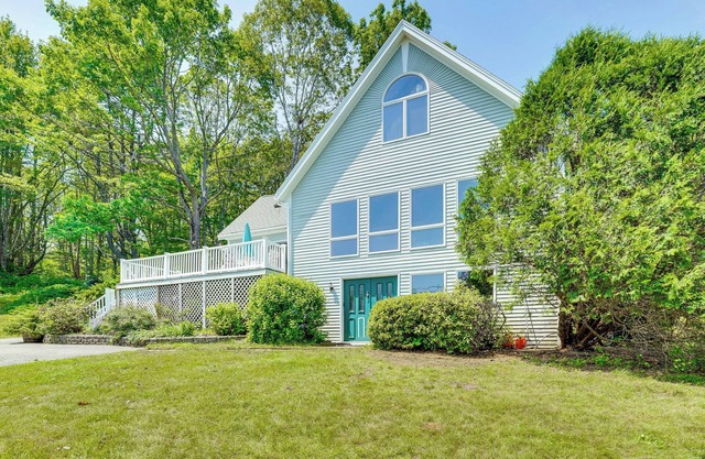 Boat Nearby: Barters Island Home w/ Views