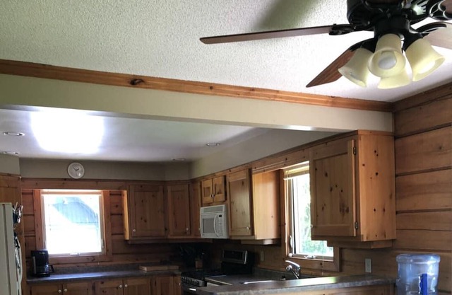 Bobcaygeon Lakefront Home on Sturgeon Lake, Kawarthas