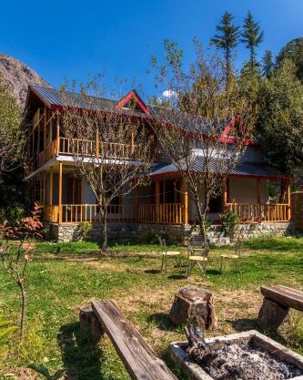 Boho Grove Cafe & Stay, Tirthan Valley