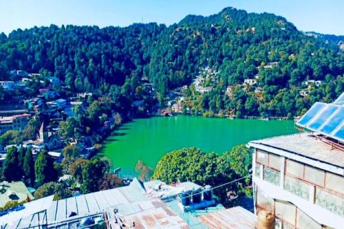 Boho Hill & Lake View Nainital
