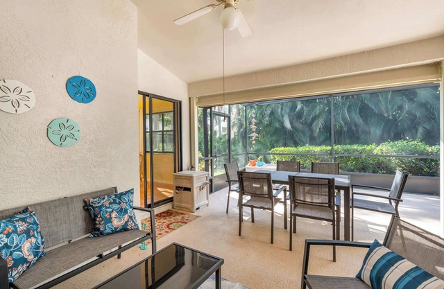 Bonita Bay Elegant Villa -Beach Access Included!