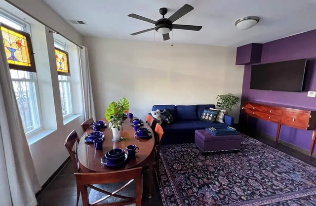 Book the Great Migration Guest House. Family-sized condo near the Green Line.